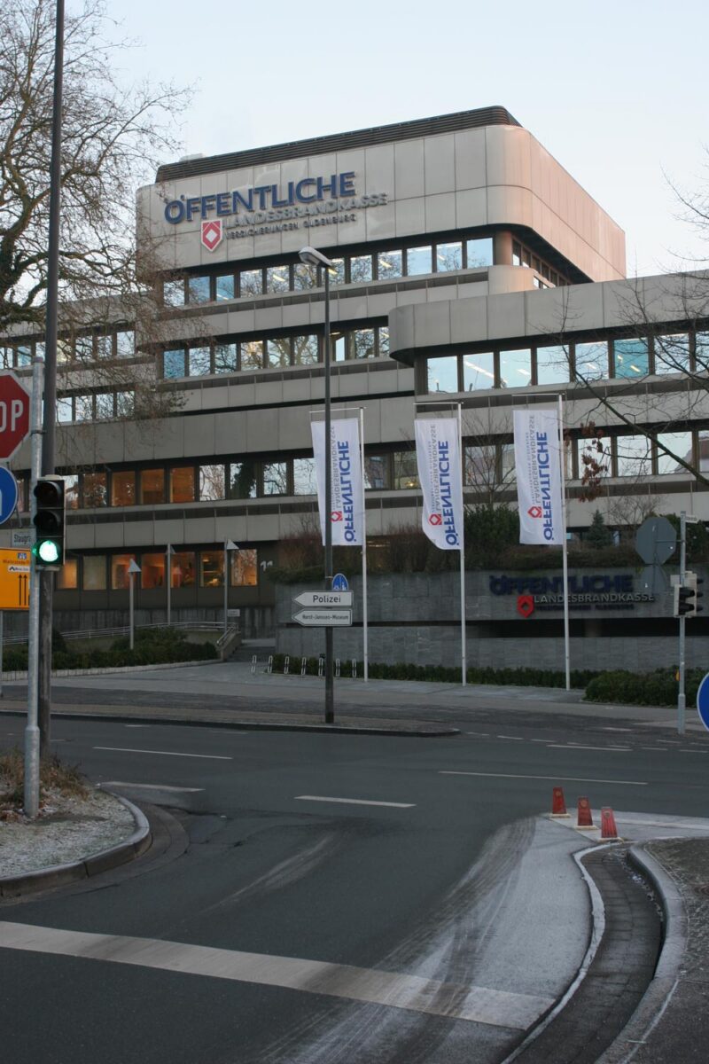 Außenwerbung von Die Öffentliche
